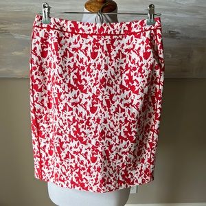 Halogen red and white abstract print skirt